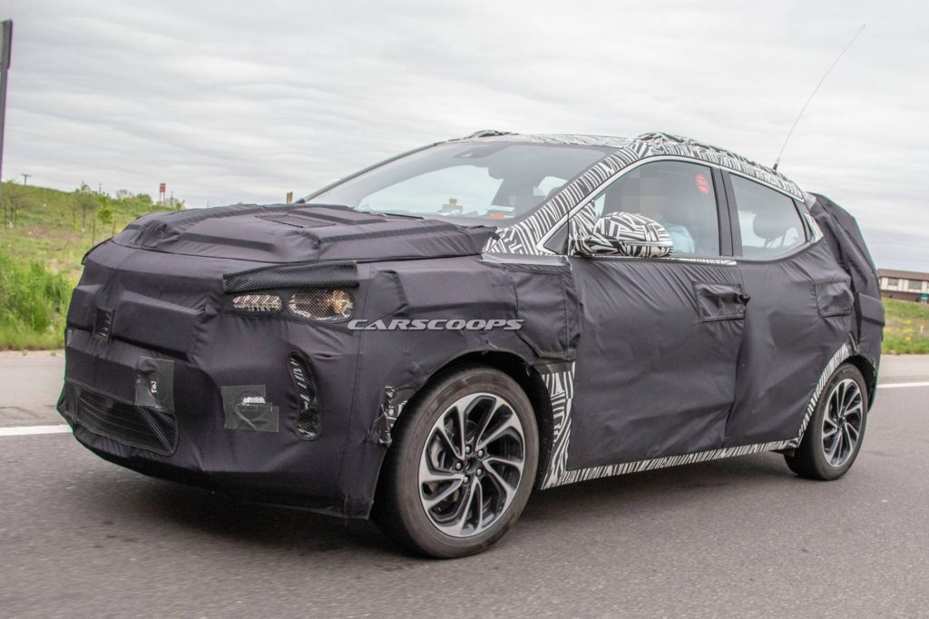 Chevrolet Bolt EUV Spied During Testing 1