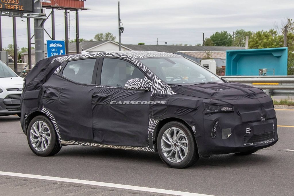 Chevrolet Bolt EUV Spied During Testing 4