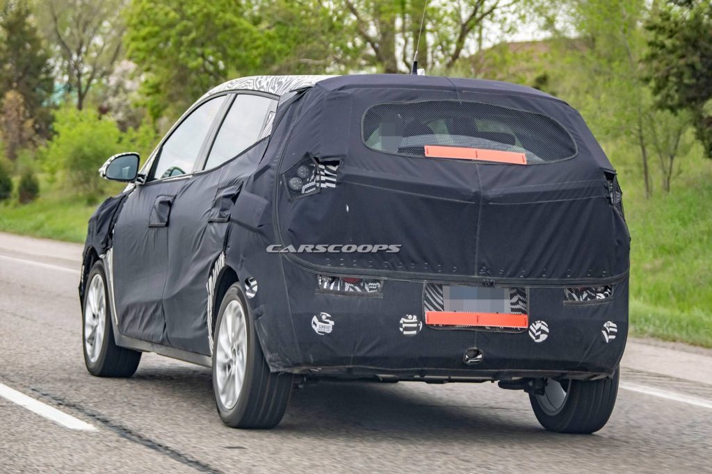 Chevrolet Bolt EUV Spied During Testing 9
