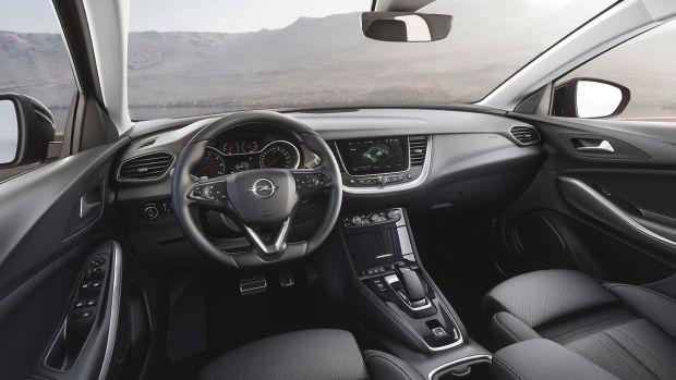 Opel Grandland X Hybrid 3