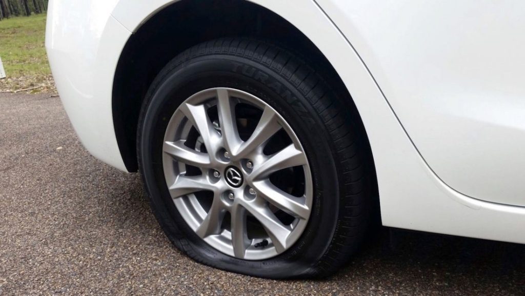 Should You Repair a Flat Tire or Replace It?