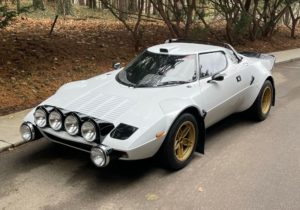 Lancia Stratos Replica Exterior (1)