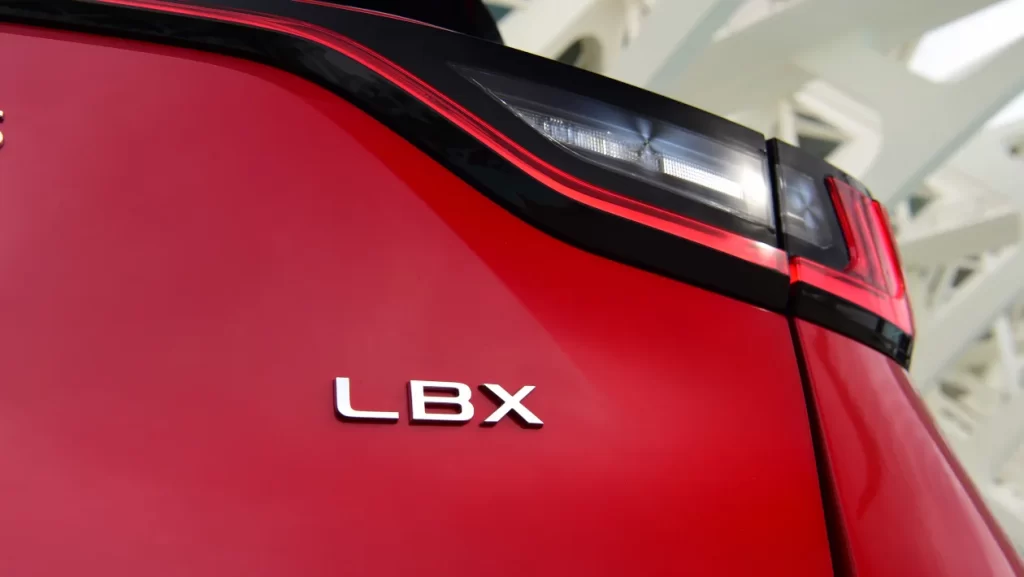 2024 Lexus LBX 18