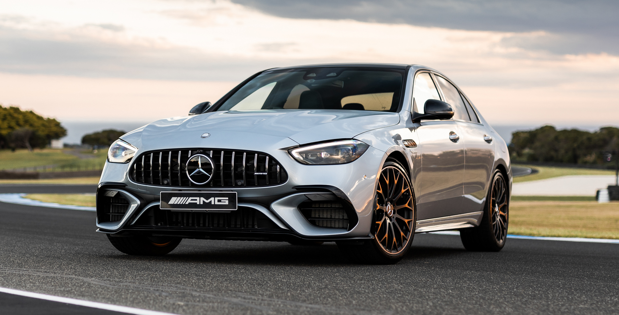 2024 Mercedes AMG C 63 S E Performance 13