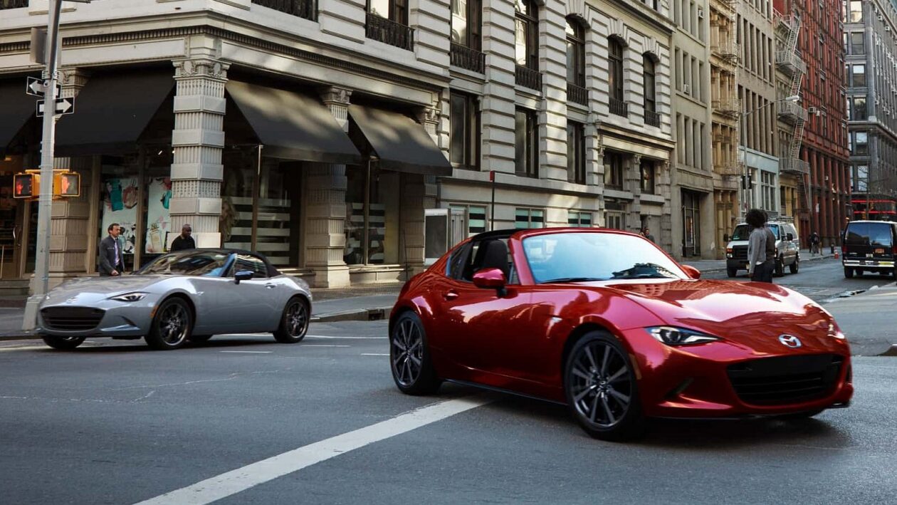 2024 Maxda MX 5 Miata 9