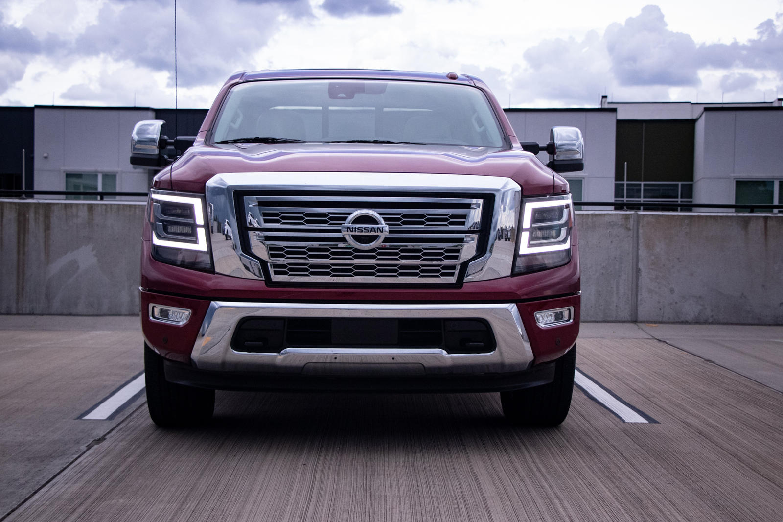 2024 Nissan Titan 38