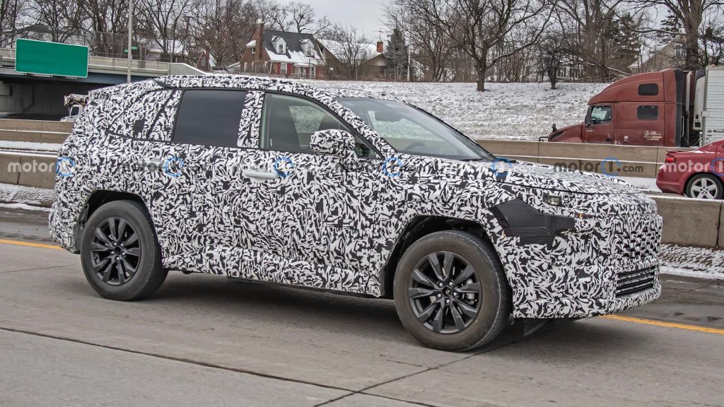 2026 Toyota RAV4 Spied (13)