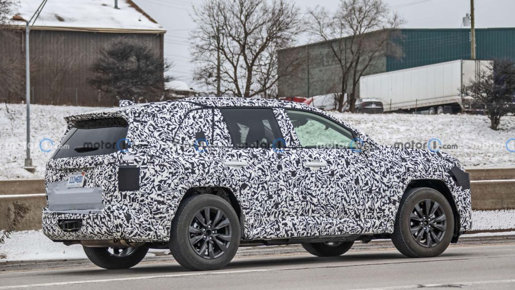 2026 Toyota RAV4 Spied (8)