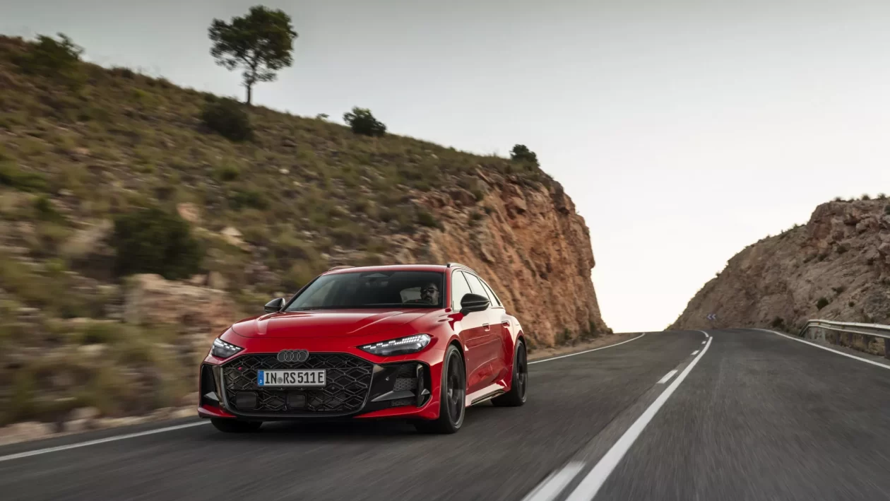 2026 Audi RS5 (4)