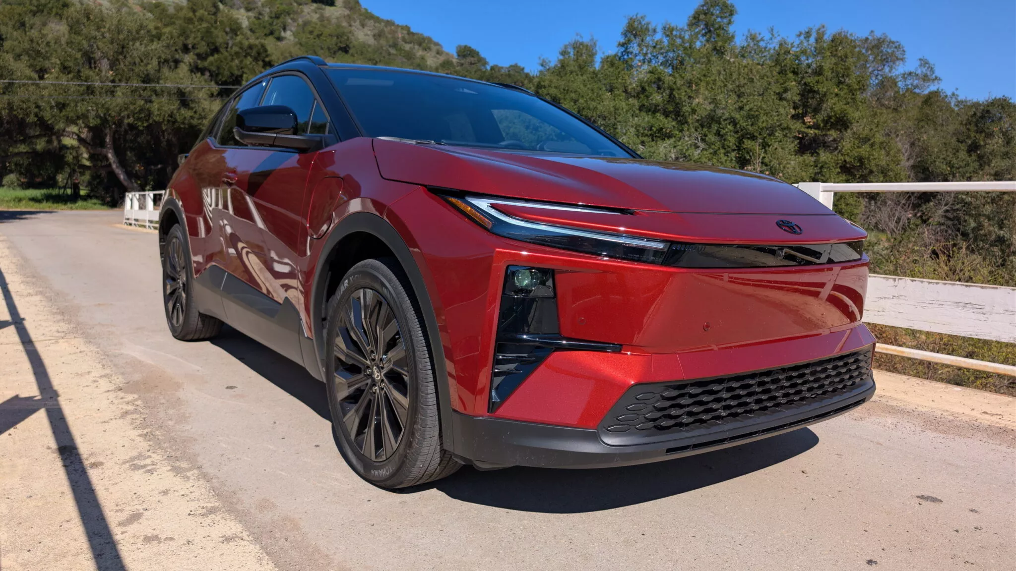 2026 Toyota C HR EV (6)