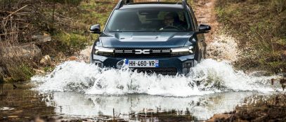 Dacia Duster and Bigster 4x4 Hybrid (10)