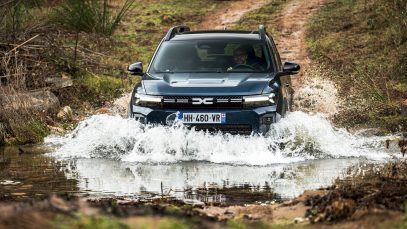 Dacia Duster and Bigster 4x4 Hybrid (10)