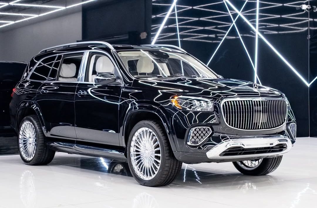 2024 Mercedes Maybach GLS 600 (7)