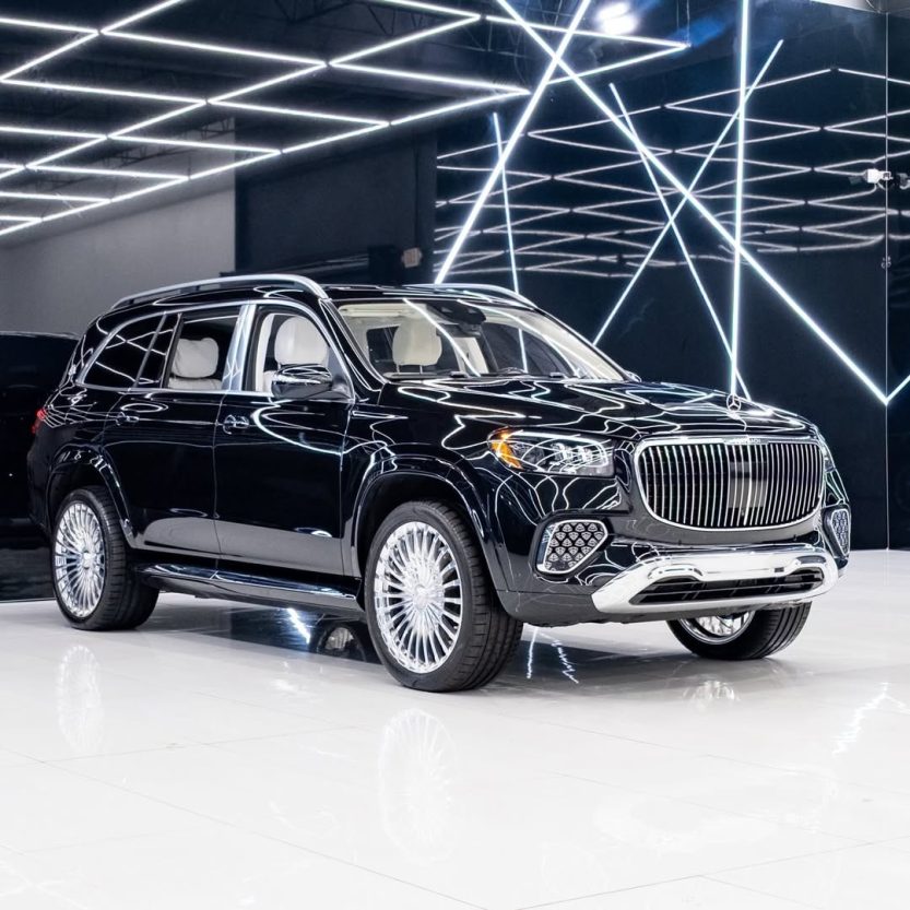 2024 Mercedes Maybach GLS 600 (7)