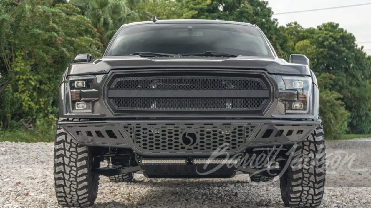 Ford F 150 Bullet XTF Carbon Edition (1)
