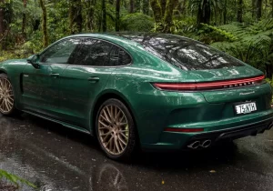 Porsche Panamera 4E Hybrid