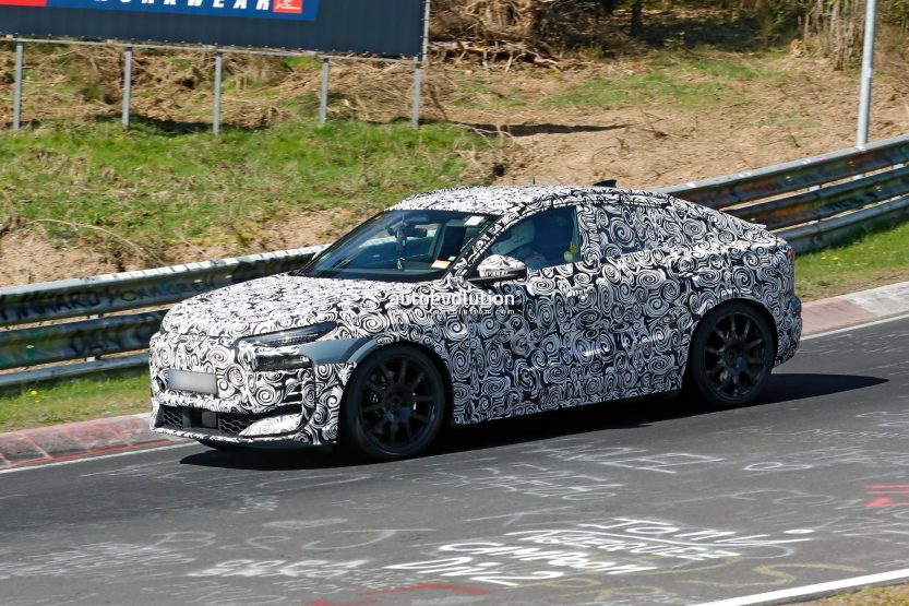 Audi RS Q6 Sportback e tron (12)