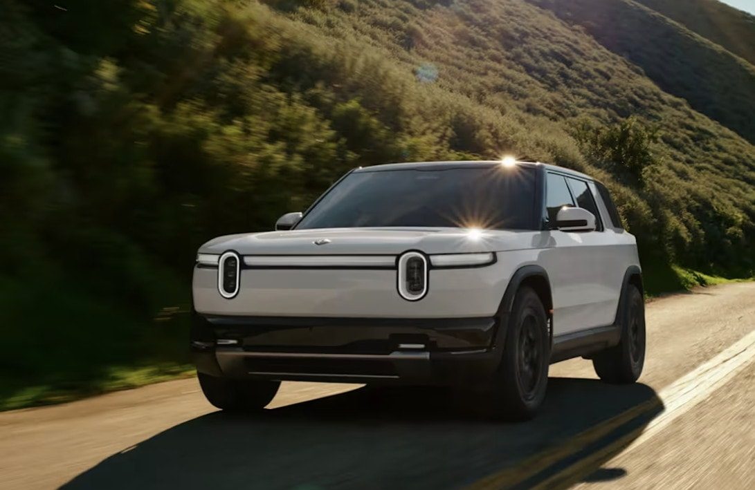 Rivian R2 (1)